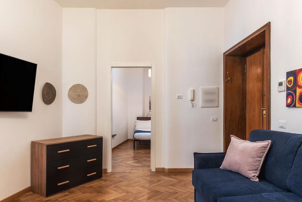 Cs Termini Nazionale Appartement